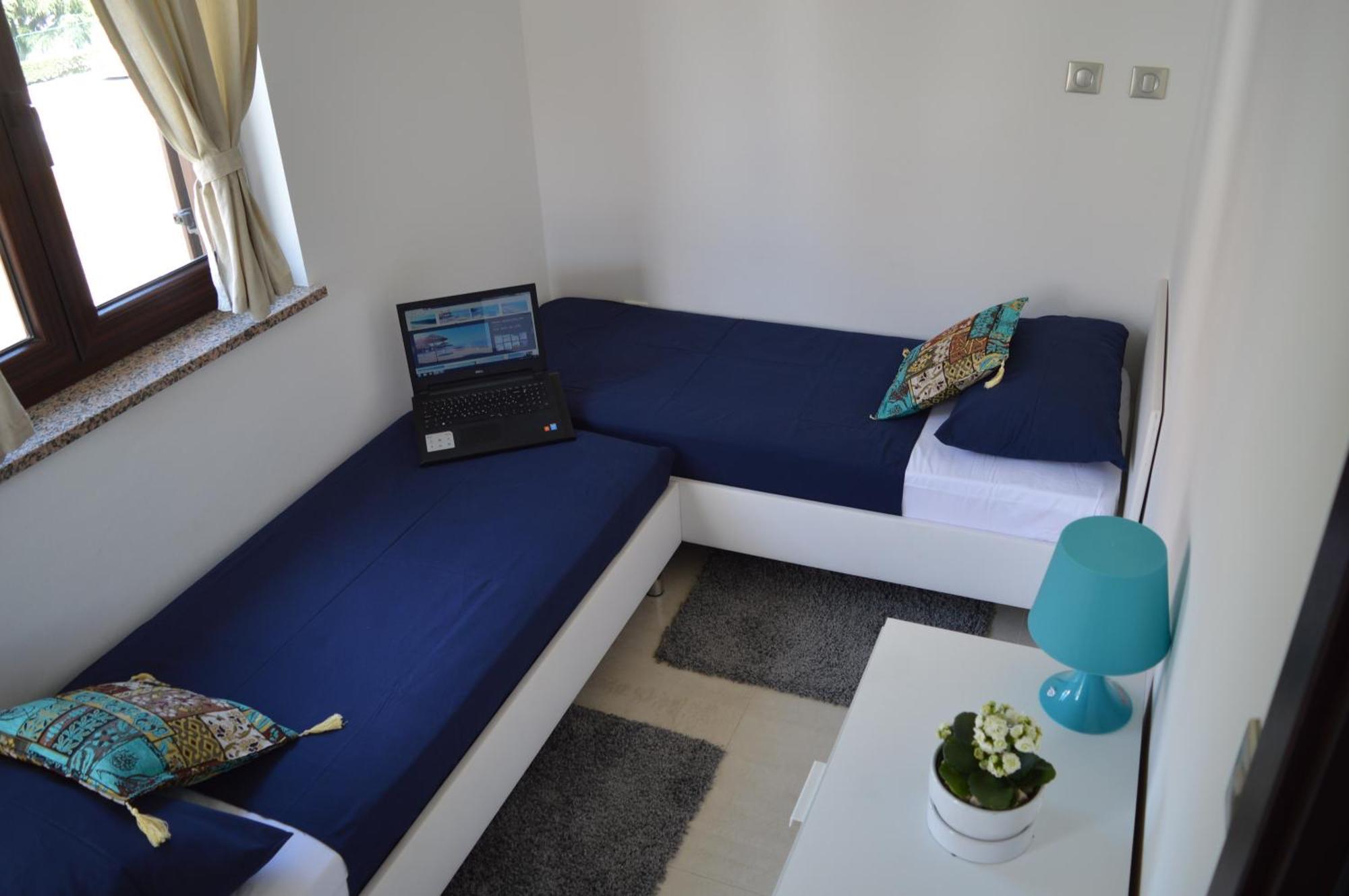 Apartments Villa Alba Porec Exterior photo